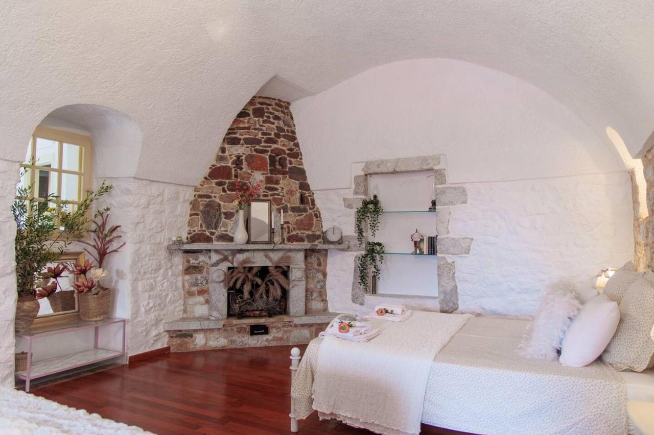 Iliana'S House - Spacious Cave House In The Center Of Areopolis Εξωτερικό φωτογραφία